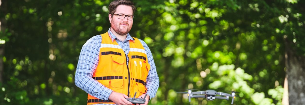 Medarbetare på Södra Skog Tom Gajzler planläggare