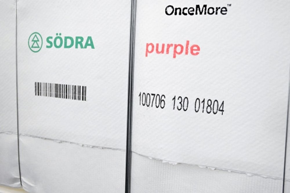 OnceMore leverans augusti 2020 Dissolvingmassa producerad med OnceMore-massa på Södra Cell Mörrum