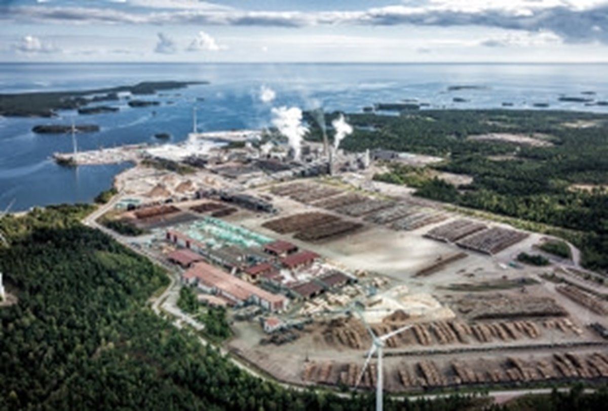 Flygarebild på Södras anläggning i Mönsterås