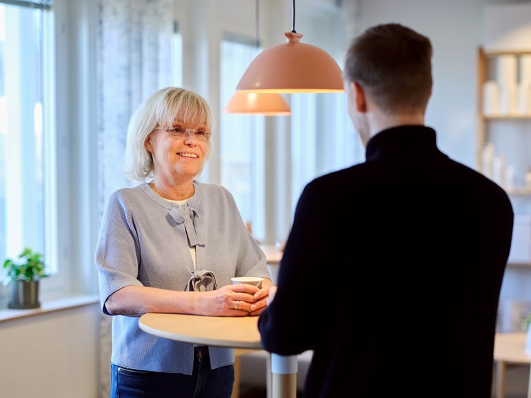 Susanne Johansson och Henrik Widén samtalar på HK i Växjö