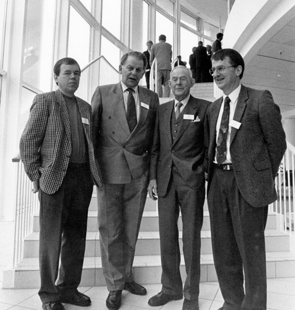 Gösta Edström-seminariet 1991. Gösta Edström med bland andra Thorbjörn Fälldin.