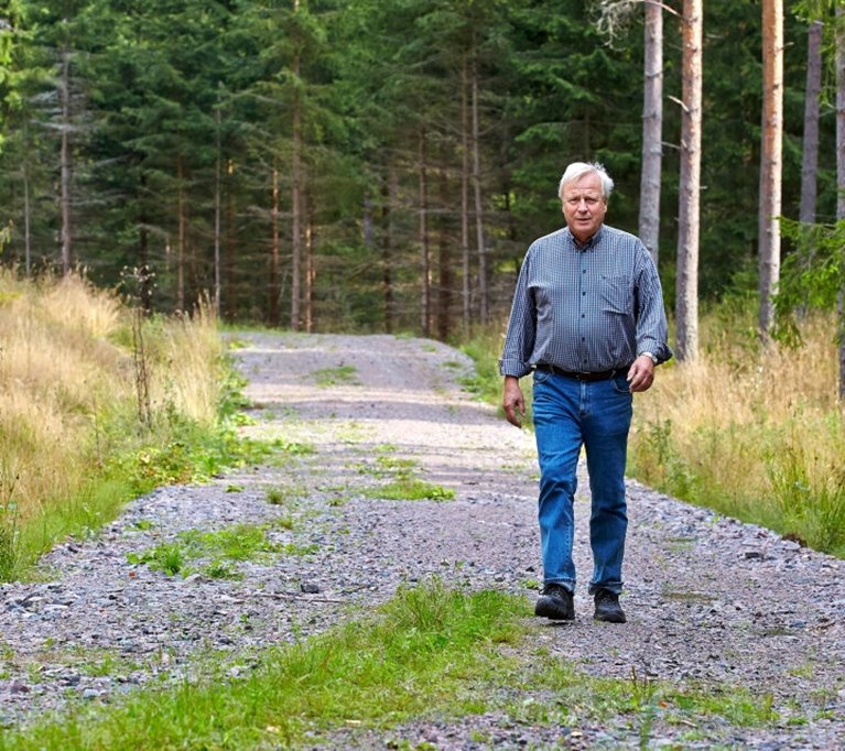 Medlemmen Sven Olsson på hans ägor i Söderköping.