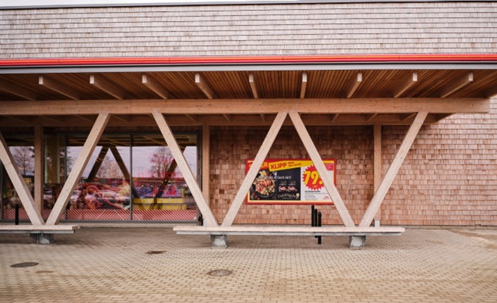 Ica butik i Sjöbo byggd med stomme i KL-trä från Södra