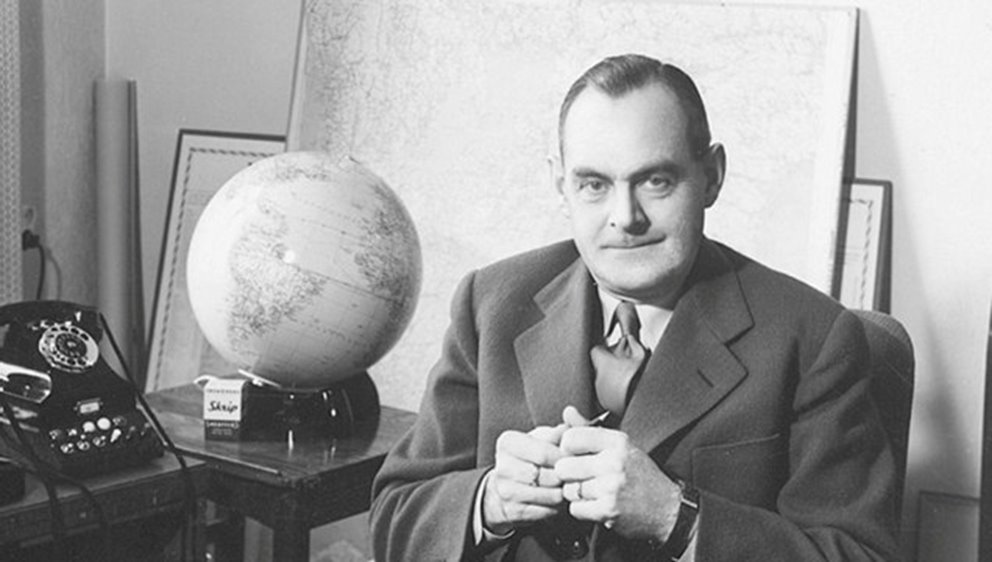 Gösta Edström på kontoret