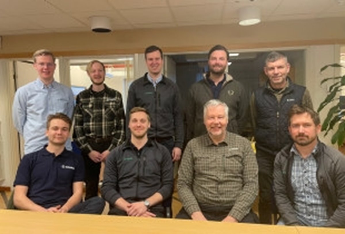 Bilder från filmen om Familjeskogsbruken My von Friesendorff, Carl von Friesendorff och Henrik von Friesendorff