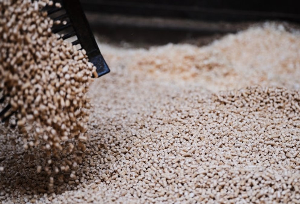 Helt enkelt Pellets som stallströ