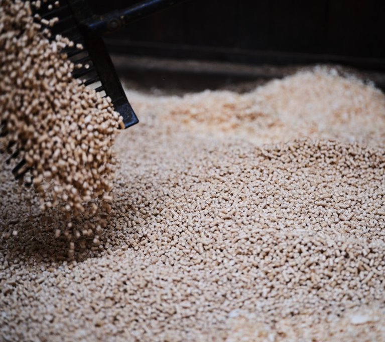 Helt enkelt Pellets som stallströ