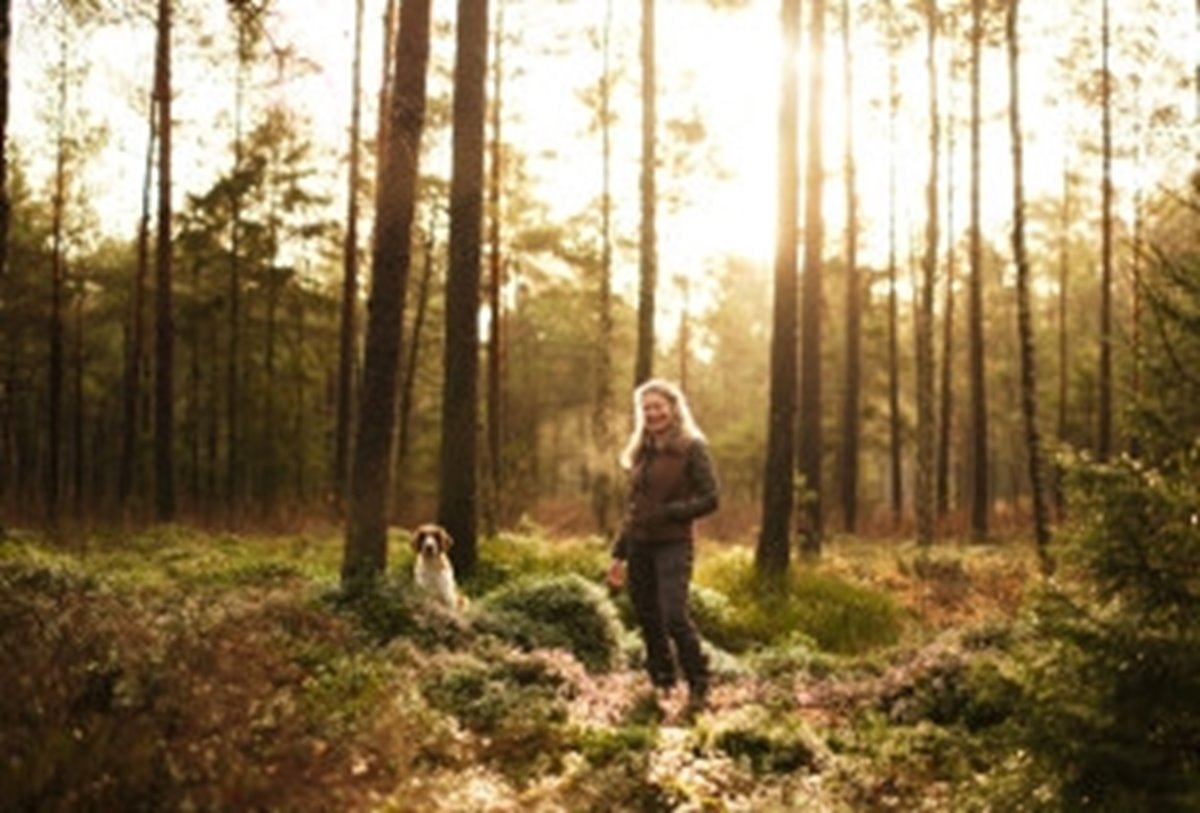 Kampanjbilder från kampanjen Skogslandslaget. Mathilda Clausen Wingårdh medlem i Södra