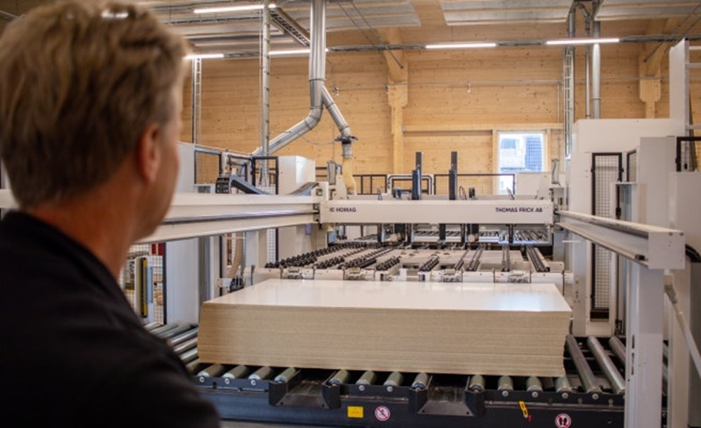 Kitchen factory