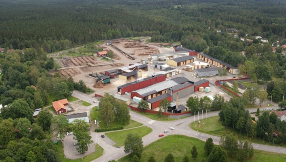 Södra Wood Orrefors sågverk. Flygbild 2007.